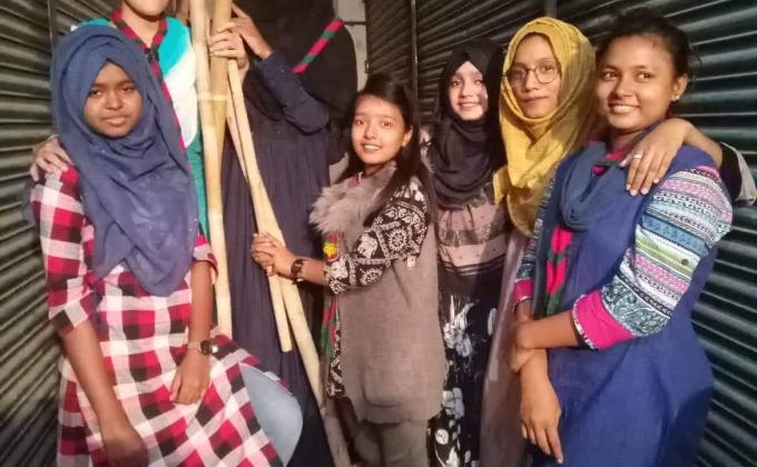 ক্রু মিটিং