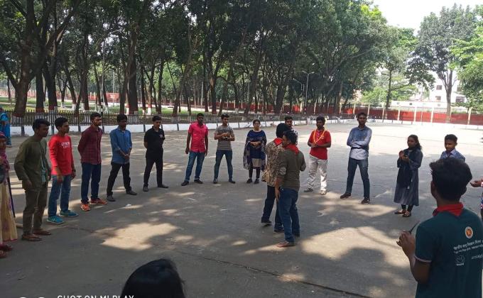 পথ শিশুদের শিক্ষা নিয়ে কর্মসূচী