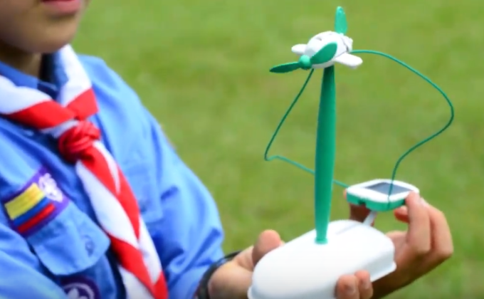 Scouts Go Solar Manada De Los Hermanos Gris