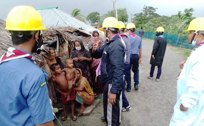 ঘূর্নিঝড় আম্ফান এ খুলনা জেলা রোভার এর উদ্ধার প্রকল্প 