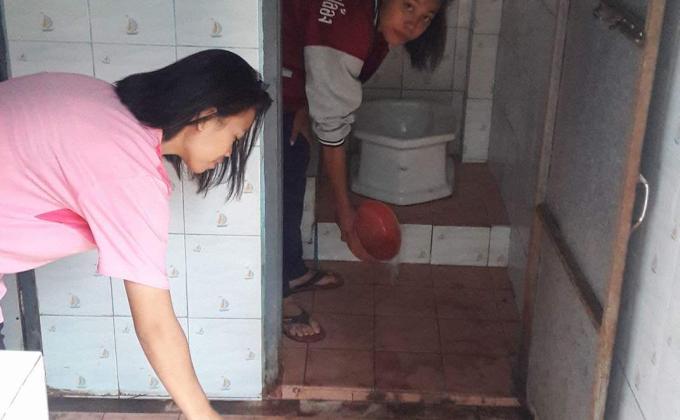ล้างห้องน้ำ