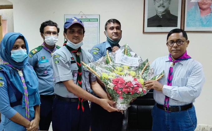 নব নির্বাচিত আঞ্চলিক কমিশনার মহোদয় কে সংবর্ধনা