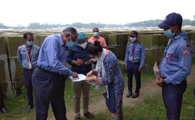 কমডেকা মাঠ পরিদর্শন । 