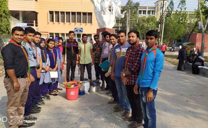 ক্যাম্পাসে পরিচ্ছন্নতা অভিযান 
