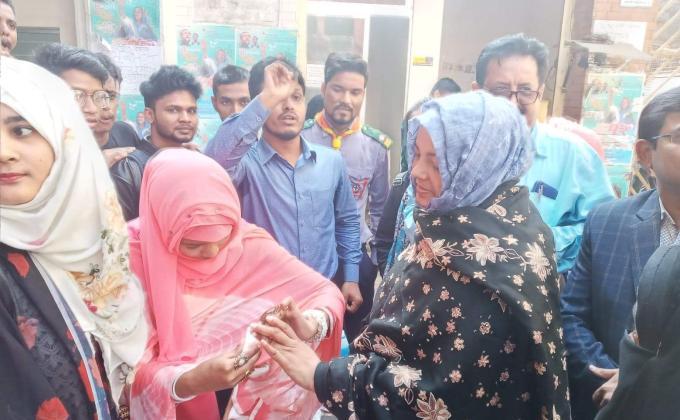 ফ্রি ব্লাড গ্রুপ নির্ণয় ক্যাম্পে সহযোগিতা