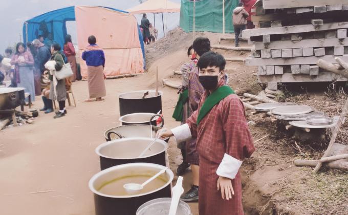 Serving group during baza guru dhungdrup