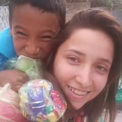 Profile picture for user Laura Ceballos_1