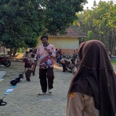 Profile picture for user ibaehaqi