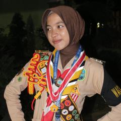 Profile picture for user elysia mey artanti