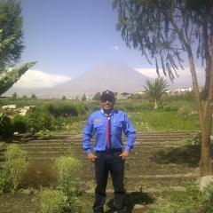 Profile picture for user Henry Fernandez Ojeda_1
